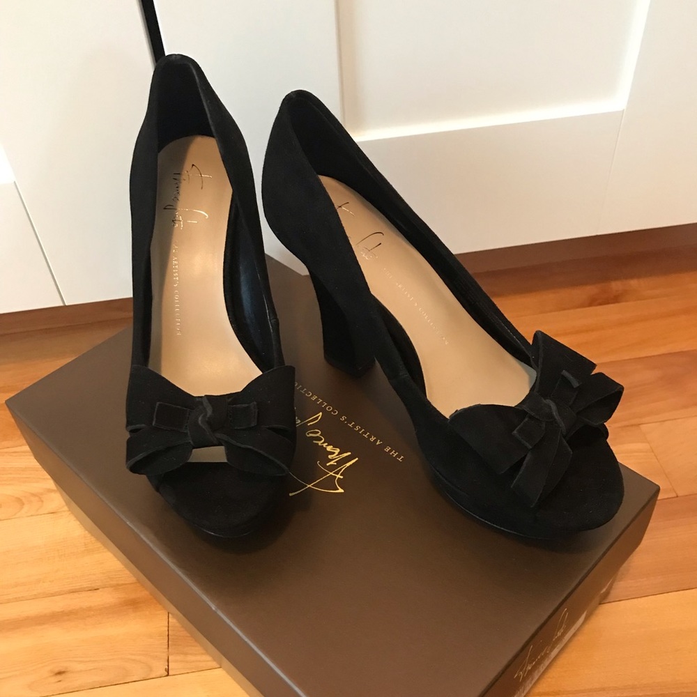 Brand New Black Suede Pumps - Picture 2 of 3